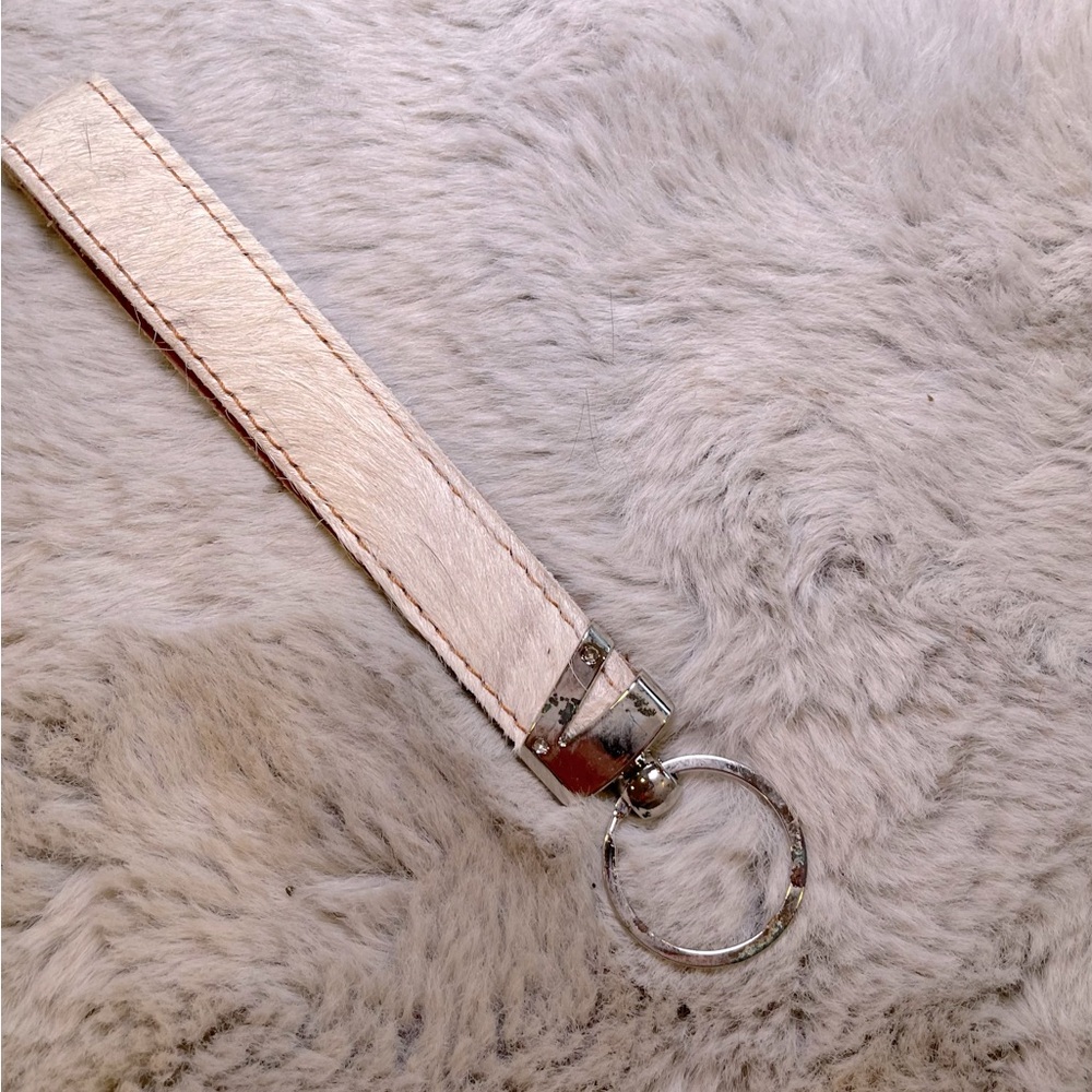 Cowhide Keychain - Picture 2 of 2
